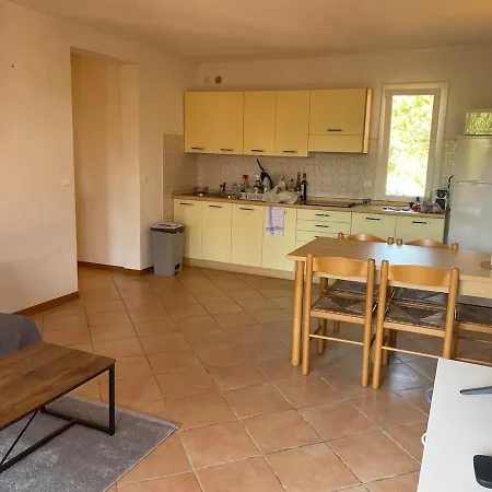 Les Bulles De Mona - Marina Corse - 2 Ch - Clim - Terrasse-pieds Dans Leau-plage *