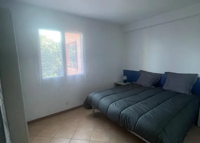 Les Bulles De Mona - Marina Corse - 2 Ch - Clim - Terrasse-pieds Dans Leau-plage Appartamento Ghisonaccia