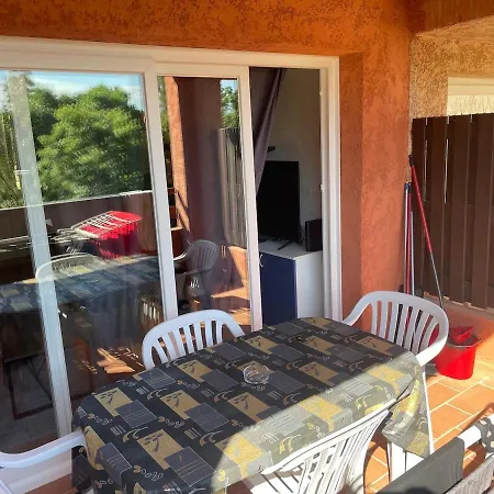 Les Bulles De Mona - Marina Corse - 2 Ch - Clim - Terrasse-pieds Dans Leau-plage