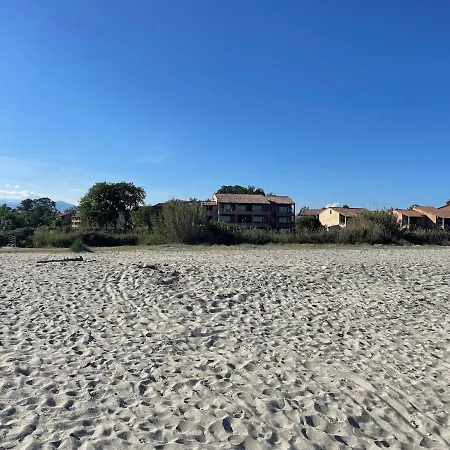 Les Bulles De Mona - Marina Corse - 2 Ch - Clim - Terrasse-pieds Dans Leau-plage * Ghisonaccia
