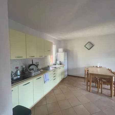 Les Bulles De Mona - Marina Corse - 2 Ch - Clim - Terrasse-pieds Dans Leau-plage Apartamento